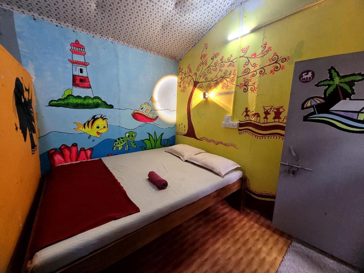 Om D S Cafe 51 & Beach Stay Гокарна Экстерьер фото
